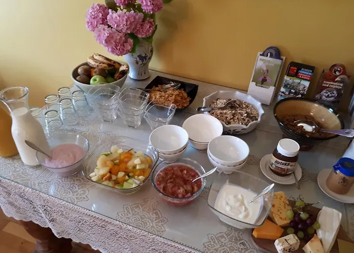 Oda ve Kahvaltı The Creggs